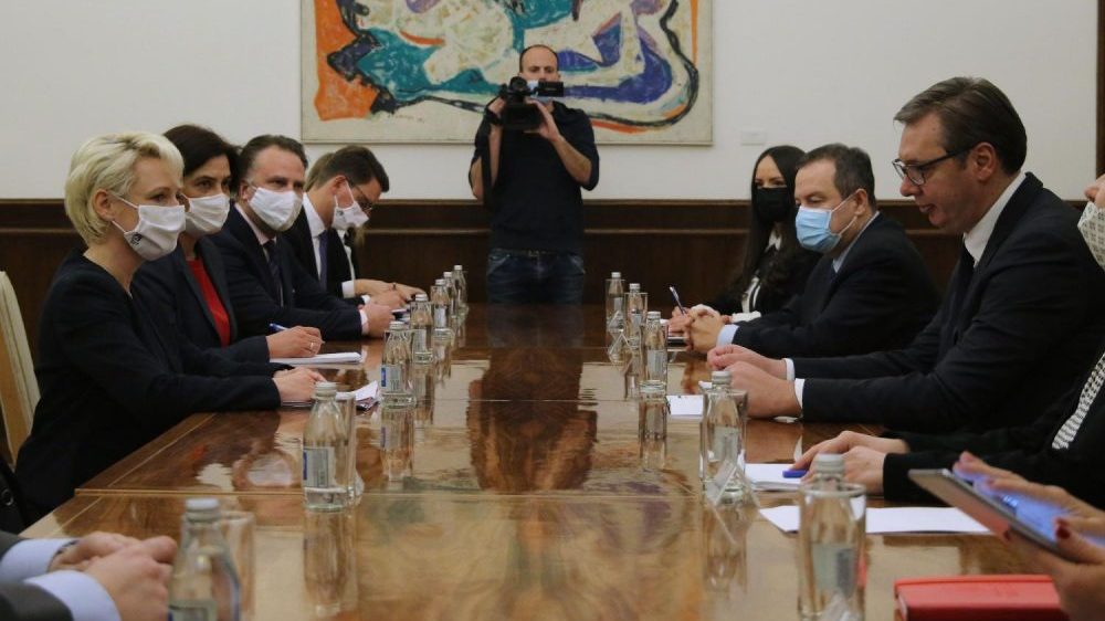 Vučić: Zahvalnost Švajcarskoj posebno na pomoći u oblasti dualnog obrazovanja 1