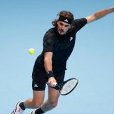 Pobeda Cicipasa, Tim u polufinalu 13