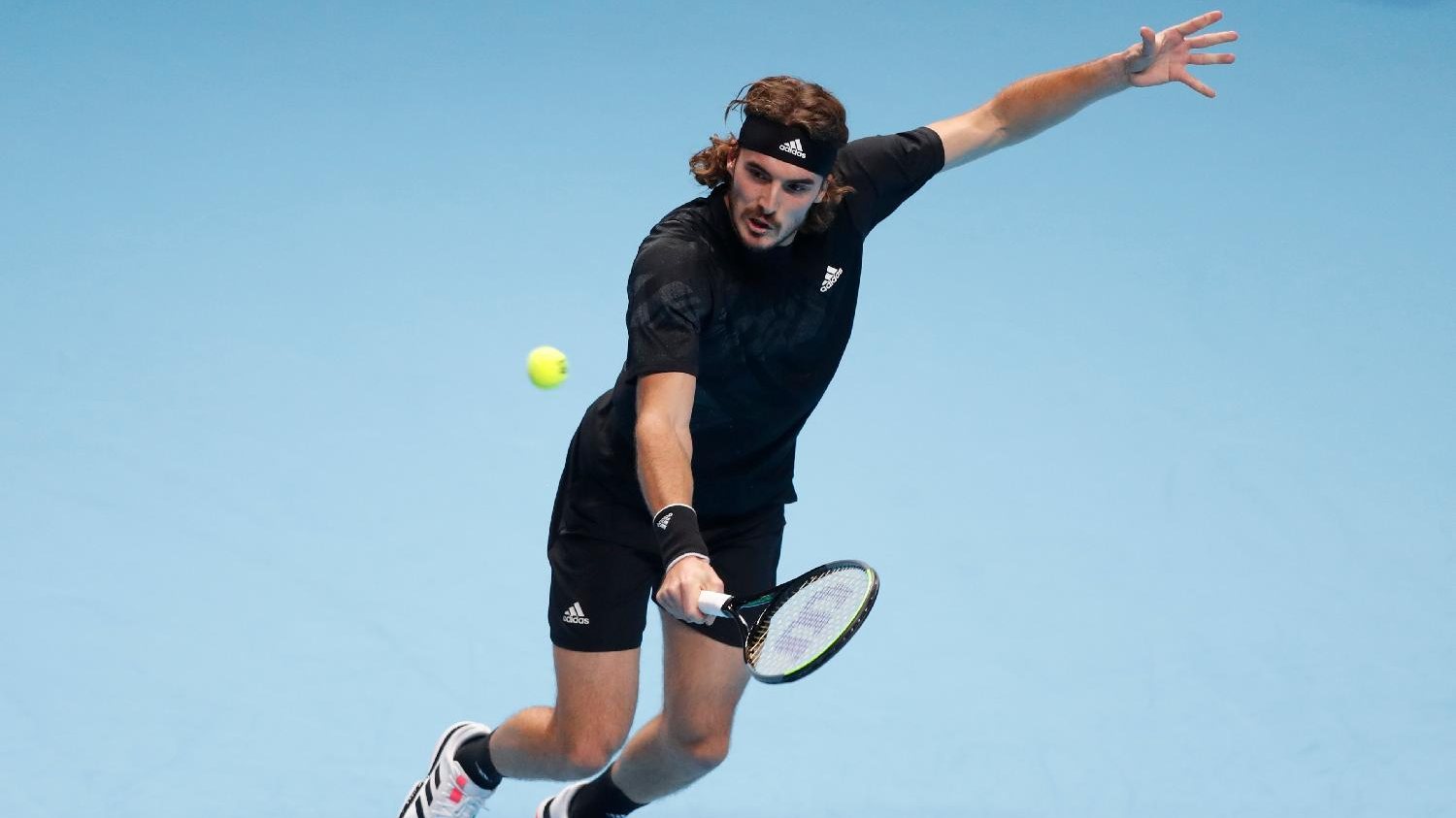 Pobeda Cicipasa, Tim u polufinalu 1