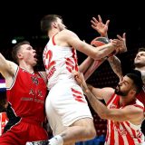 Crvena zvezda pobedila Milano (87:79) 12