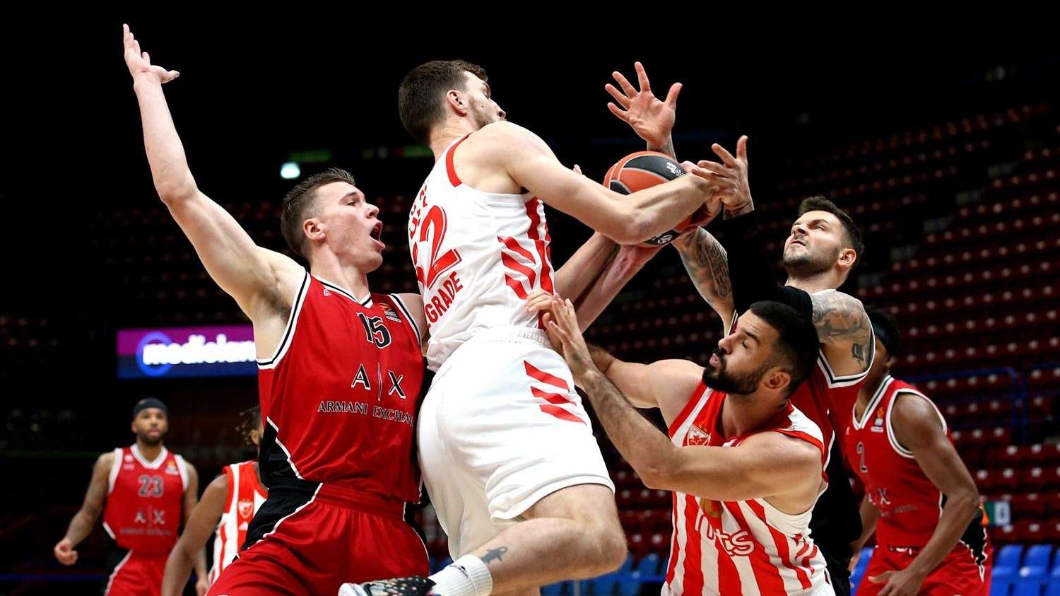 Crvena zvezda pobedila Milano (87:79) 1