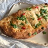 Tanki hleb sa belim lukom (recept) 14