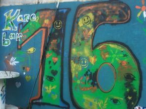 Kafe bar 16 u kom rade deca iz svratišta obezbedio opstanak 2