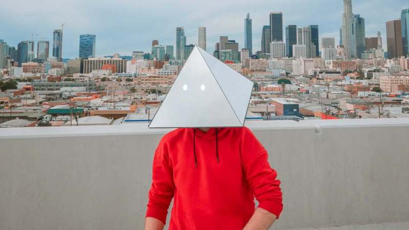 "Društvene mreže su igra u koju umetnici treba da se upuste" 5