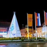 Požarevac dobija novogodišnju jelku i dekorativnu rasvetu 11