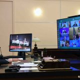 "Vakcinišite prvo Ameriku" 11