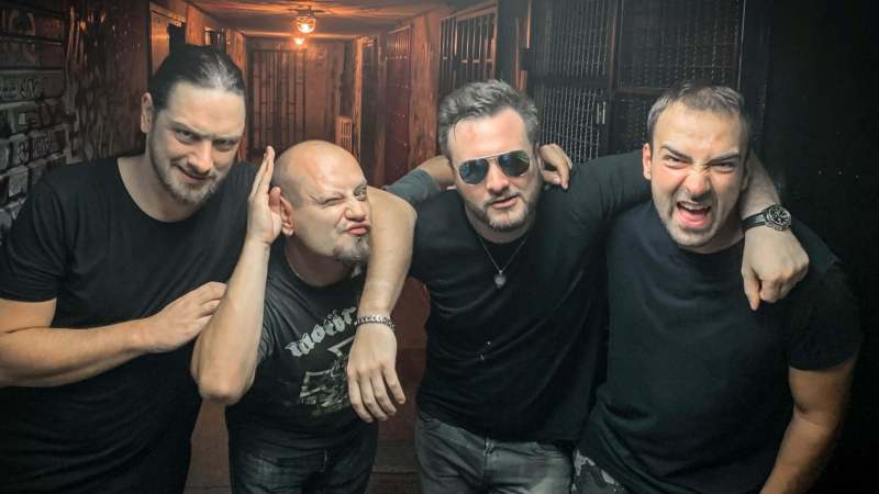 Mikstejp za postkarantin: Plejlista benda NAVY ne obećava 1