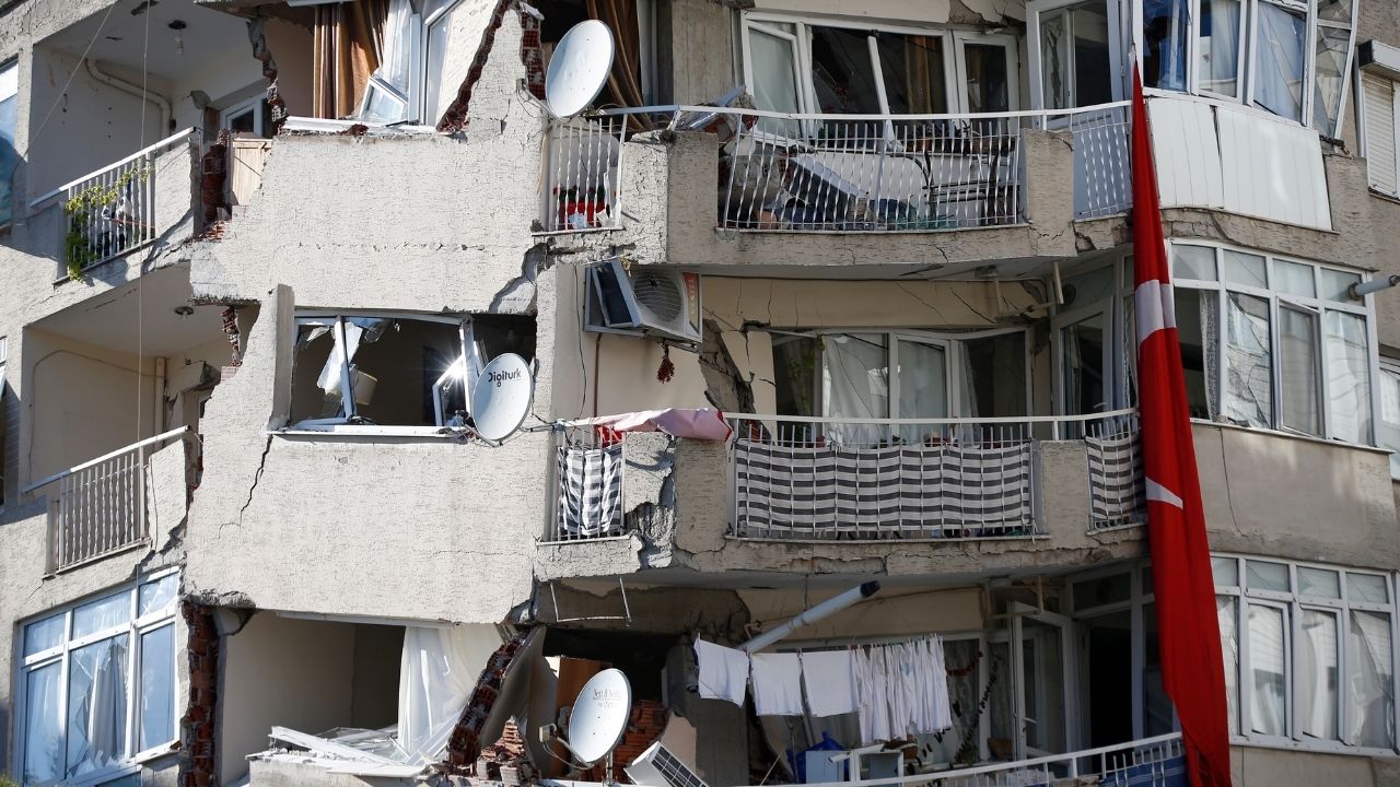 Zemljotres u Turskoj, najmanje 51 osoba stradala 1