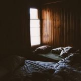 Skoro osam odsto građana Srbije živi u previše tamnim prostorijama 7