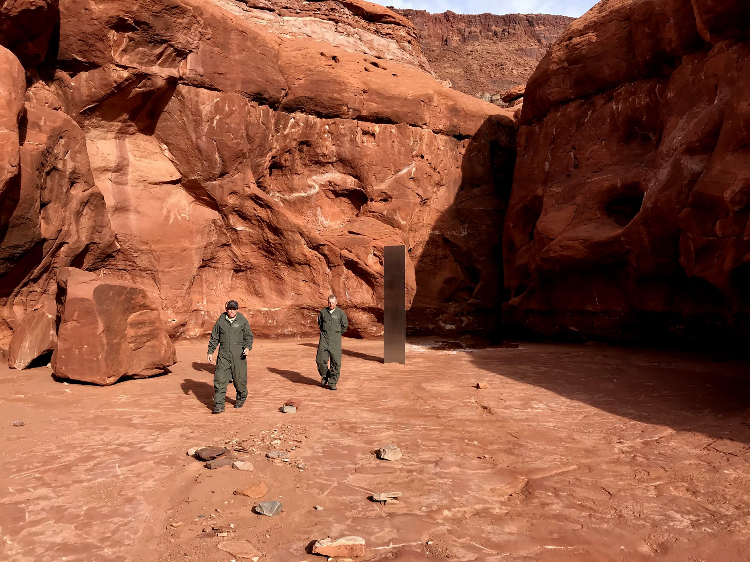 Tajanstveni blistav metalni monolit nađen u američkoj pustinji 1