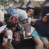 Evakuacija u Indoneziji usled povećane aktivnosti vulkana 11