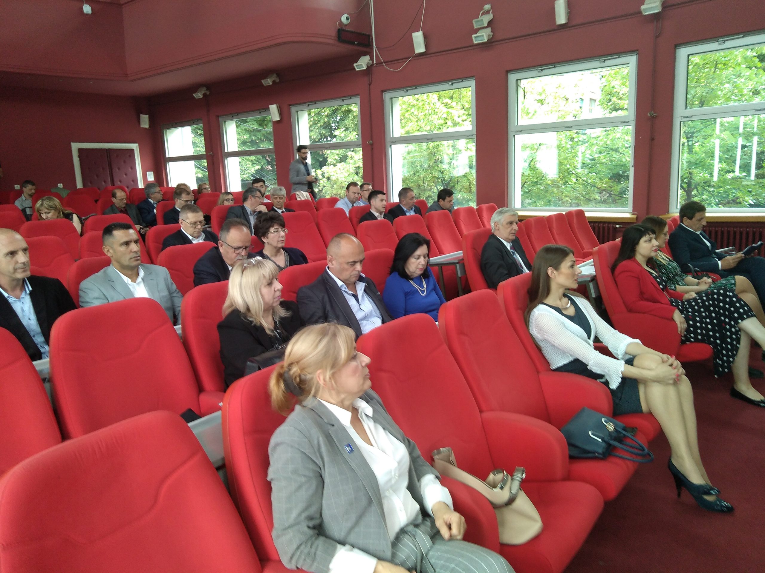 Gradonačelnica Niša: Kako predsednik Vučić, tako i mi 1