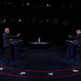 Bajden i Tramp pozdravili najavu o vakcini protiv virusa korona 6