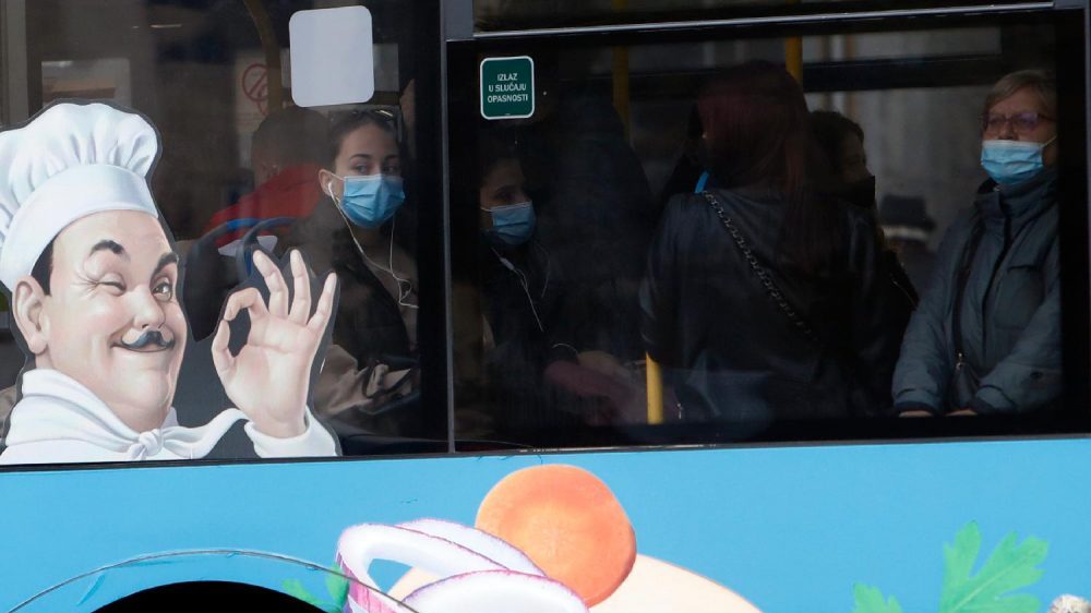 Još 4.994 novoobolela, 24 osobe preminule, na respiratorima 179 1