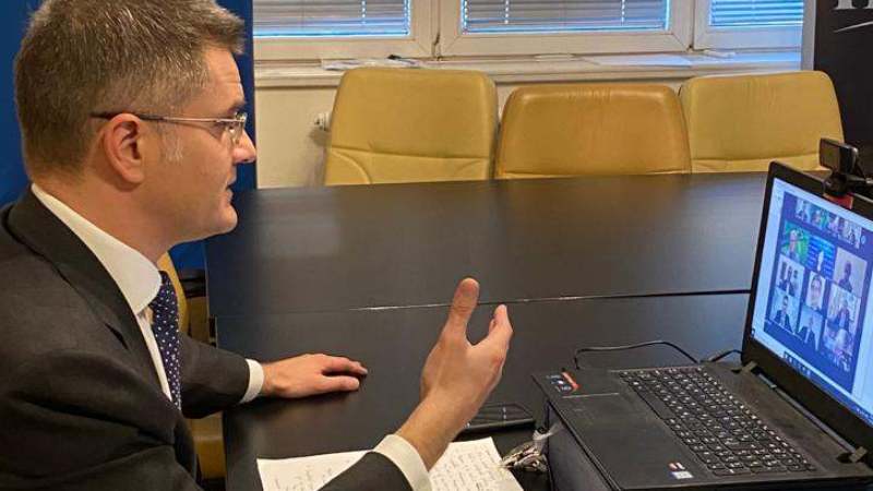 Jeremić: U svetu sledi borba oko vakcine 1