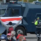 Uhapšeno više od 200 ljudi na protestima u Belorusiji 9