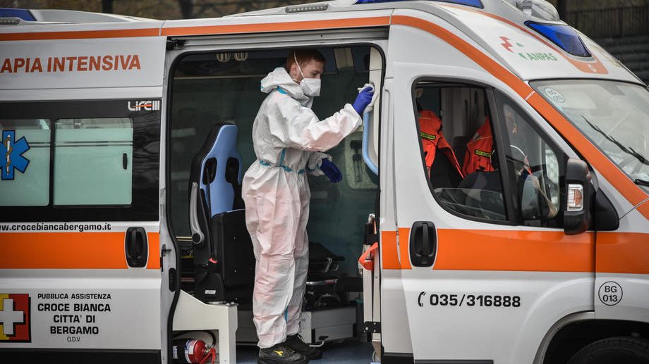 U Italiji u poslednja 24 sata 731 osoba umrla od korona virusa 1