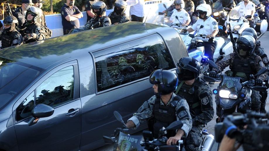 Maradona sahranjen u krugu porodice i bližih prijatelja 1