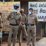 Osam ubijenih u zatvorskoj pobuni zbog korona virusa u Šri Lanki 10