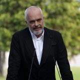 Rama: Za Albaniju 500.000 vakcina, deo za Kosovo 3