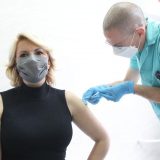 Vakcinacija nije za kampanju i rejting 14