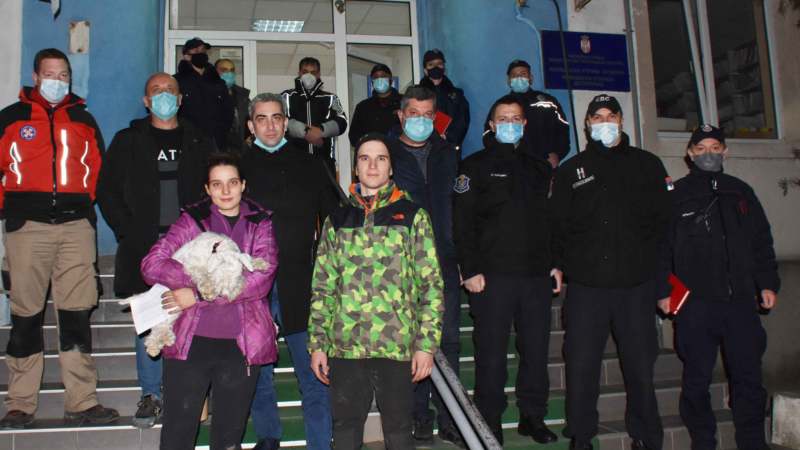 Pronađen mladi par nakon 15 sati potrage 2 Pronađen mladi par nakon 15 sati potrage 2