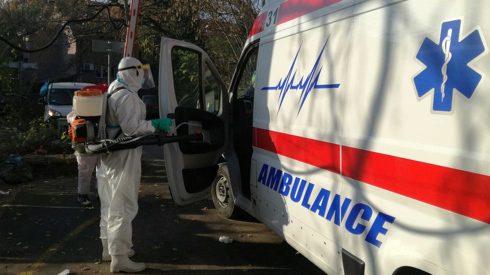 Korona virus: Vučić najavljuje Fajzerovu vakcinu za „dva-tri dana“, SZO prati pojavu novog soja virusa 1 peđa korona foto h