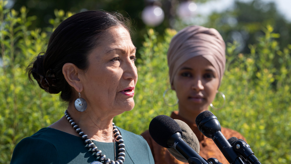 Indijanka u novoj administraciji SAD 1