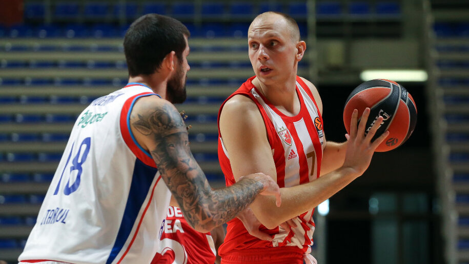 Dejan Davidovac se vratio kući, Crvena zvezda se pohvalila prvim pojačanjem 1