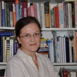 Kako su se još od starog veka razvijale imenice za zanimanja i titule žena? 11