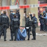 Nemačka: Automobil uleteo među pešake - četvoro mrtvih, 15 povređenih 3