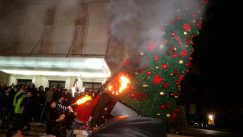 Na protestu protiv policijske brutalnosti u Tirani sukob sa policijom (FOTO, VIDEO) 7