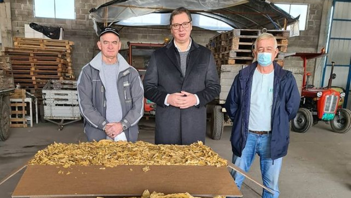 Vučić: JTI jedan od njavećih ulagača u Srbiji, a biće još japanskih investicija 1