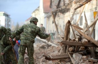 Snažan zemljotres u Hrvatskoj, ima žrtava, podrhtavanje se osetilo i u Srbiji (VIDEO) 2
