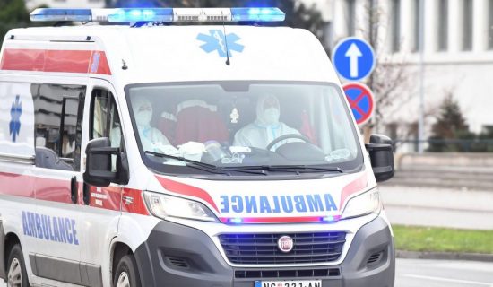Hitna pomoć: Jedna saobraćajna nezgoda u Beogradu, lakše povređene tri osobe 20