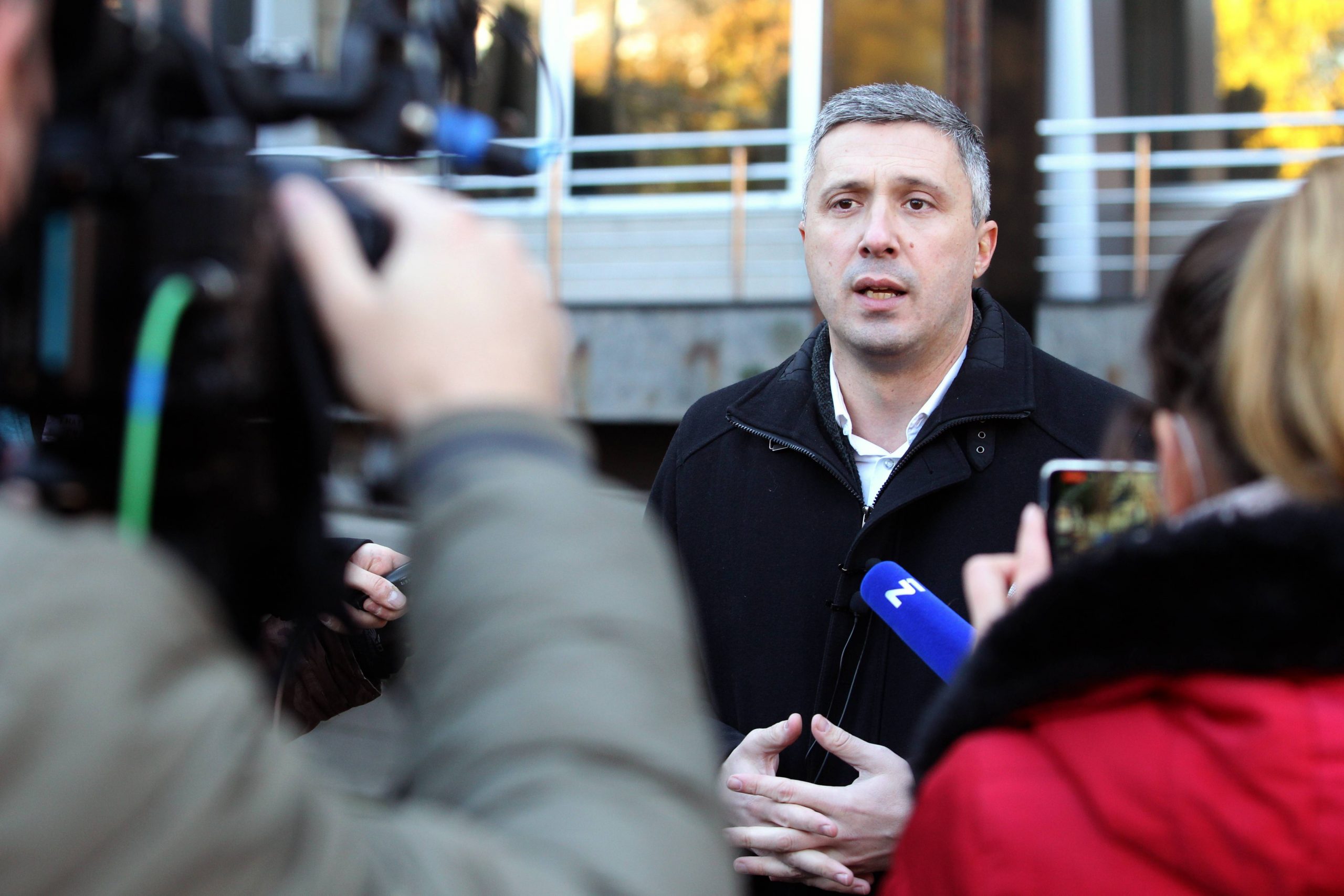 Obradović: Ne može biti pomaka na bolje dok u Kriznom štabu ne budu ljudi koji nisu deo propagande 1