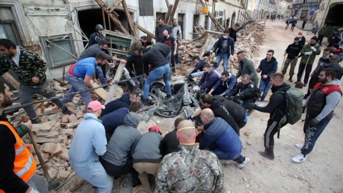 Snažan zemljotres u Hrvatskoj, ima žrtava, podrhtavanje se osetilo i u Srbiji (VIDEO) 6
