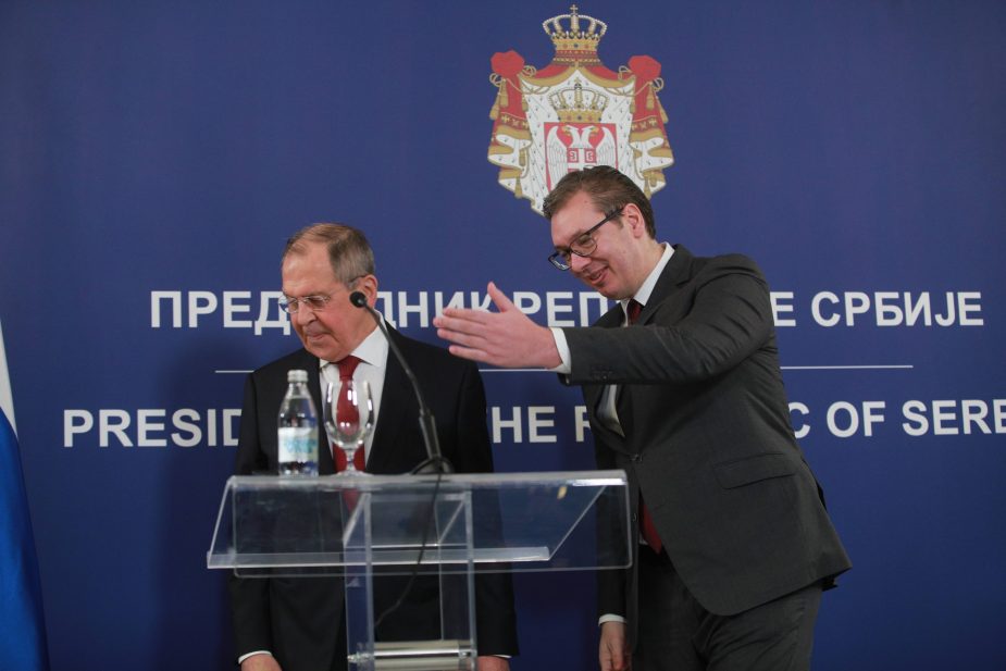 Vučić: Srbija neće uvoditi sankcije Ruskoj federaciji (FOTO) 2