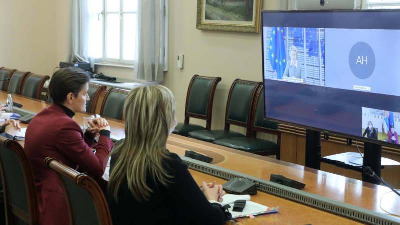 Brnabić pružila uveravanja Briselu da će vlada obezbediti slobodu medija u Srbiji 1