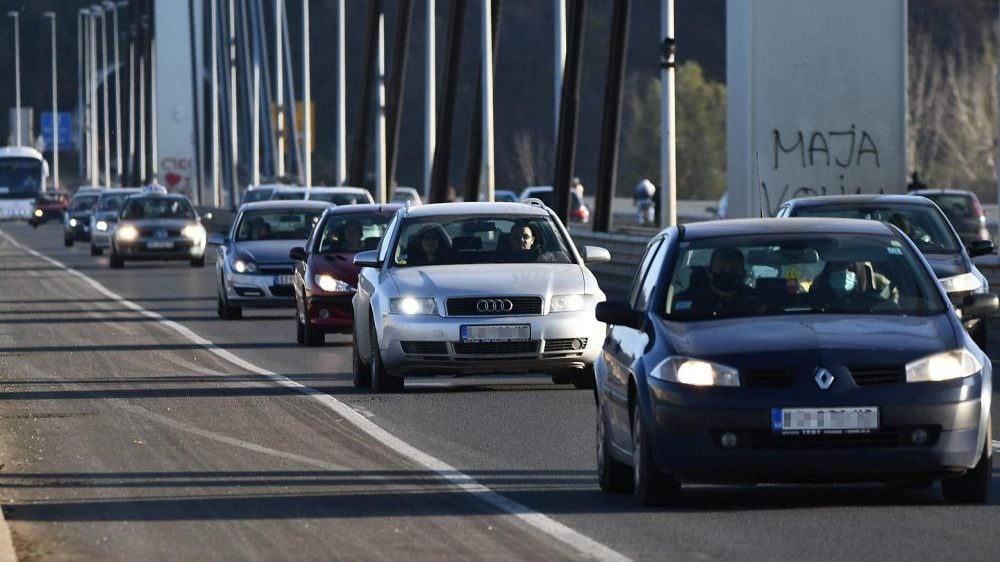 Da li srpska auto-industrija prerasta motanje kablova? 1