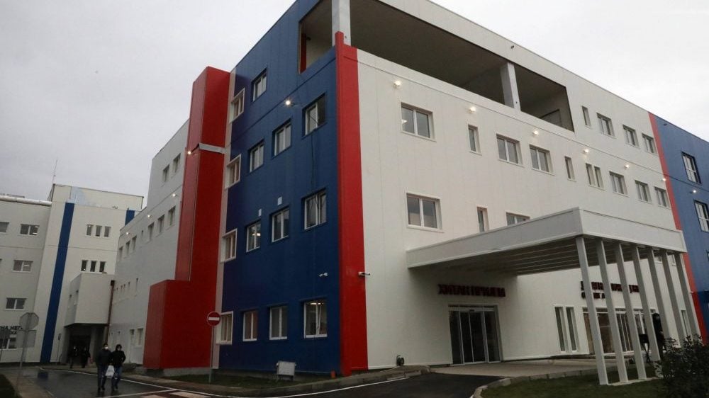 Ašanin: U dve bolnice 1.000 obolelih od kovid-19, od aprila zatvaranje poliklinike KCS 1
