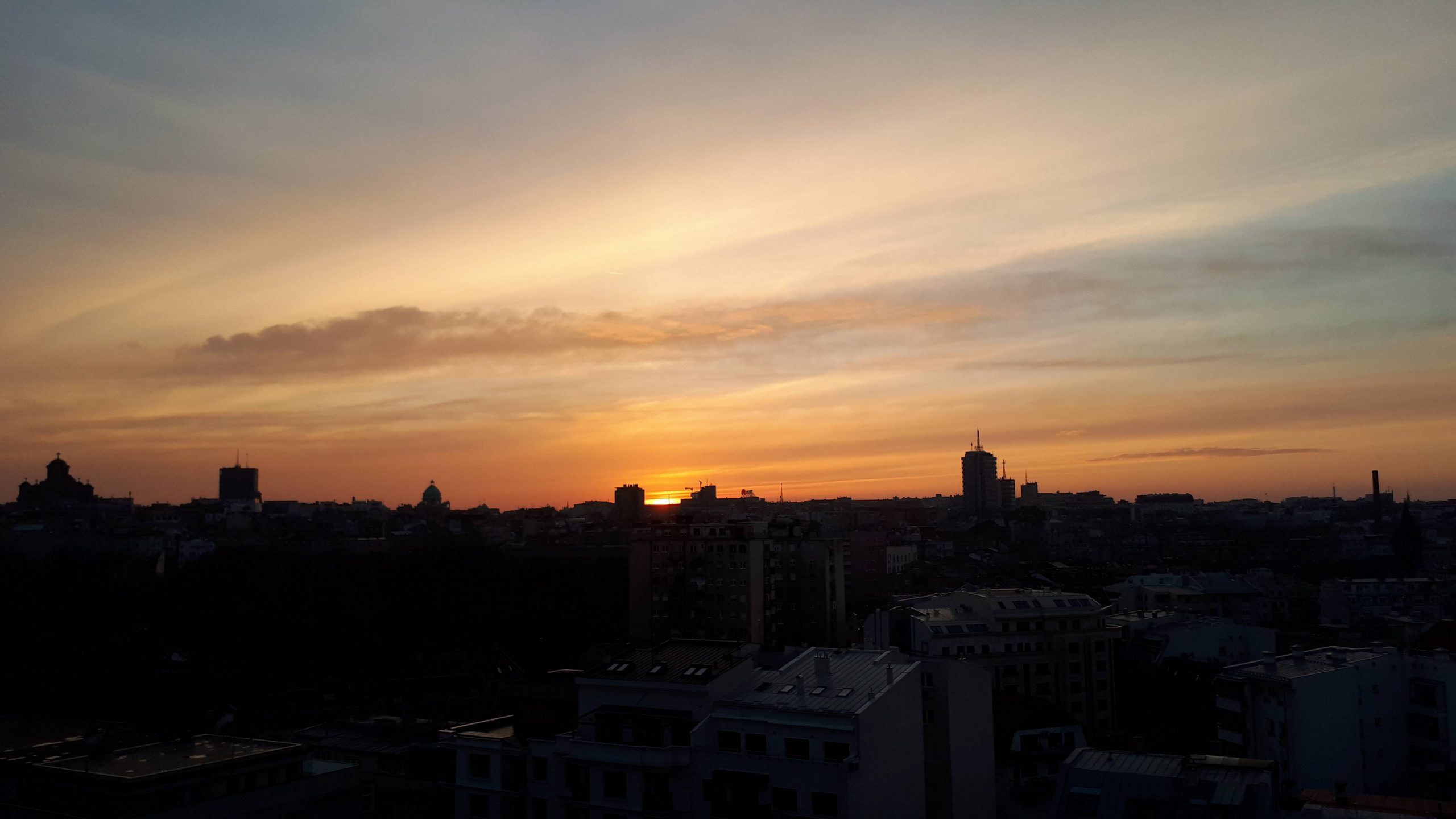 Danas toplije i vetrovito s temperaturom do 26 stepeni 1