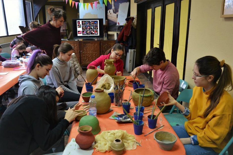 Besplatne radionice za srednjoškolce u januaru u Muzeju afričke umetnosti 1