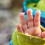 U turskom Farasinu deca se sankaju dok su u mnogim delovima sveta ekstremno visoke temperature (VIDEO) 3