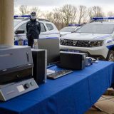 Nemačka donirala MUP-u Srbije 10 terenskih vozila i opremu vrednu 745.000 evra (FOTO) 9