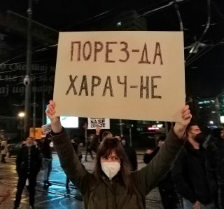 Ispred Vlade Srbije održan protest radnika na internetu zbog poreza (FOTO; VIDEO) 2