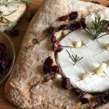 Kako služiti pečeni kamember? (recept) 1