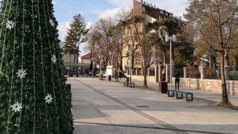 Kraljevo: Broj novoobolelih u jednom danu ne pada ispod 200 osoba 1