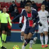 PSŽ preživeo, Junajted u problemu 5