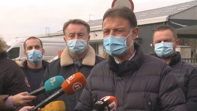 Predsednik Hrvatske: Ljudi su uplašeni i očajni (FOTO; VIDEO) 5